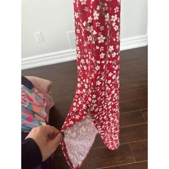 Women's Summer Red Flower Sleeveless Maxi Loose Split Dresses with Pockets - Picture 2 of 9